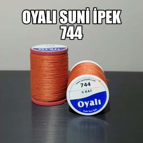 Suni İpek İplik Renk Kodu:744 - Hobinest